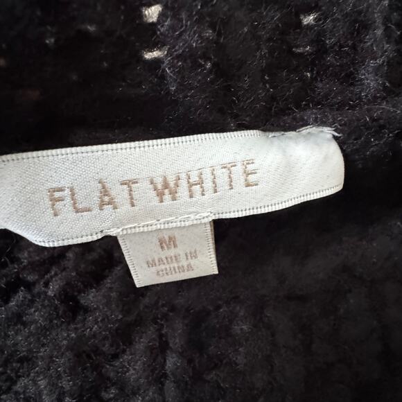 Flat White Anthropologie Sweater Womens Medium Black Bobble One‎ Shoulder Chunky - Picture 3 of 6